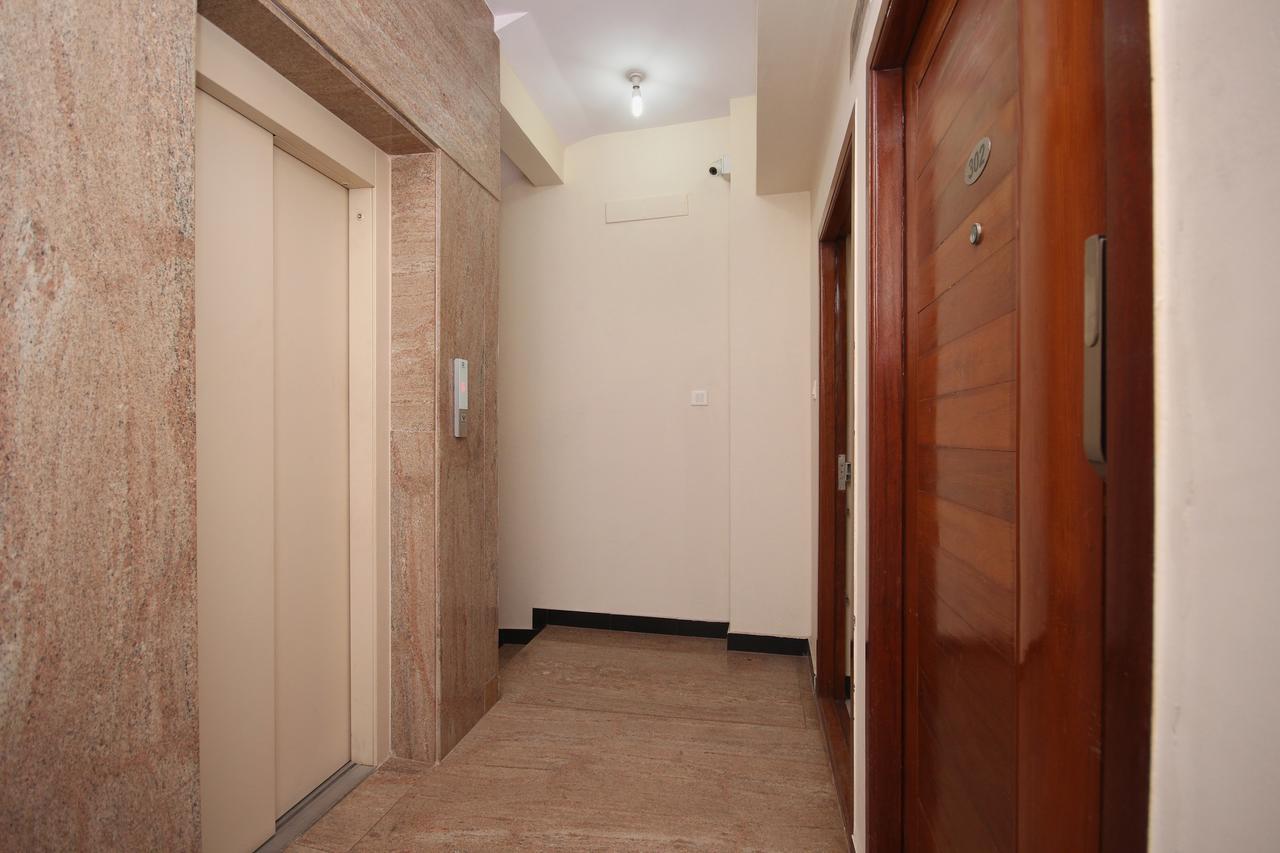 Oyo 2916 Apartment Queen'S Castle Bangalore Exterior foto
